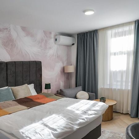 Apartamento The Chic Retreat Bucarest Exterior foto