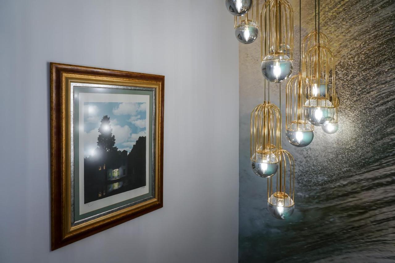 Apartamento The Chic Retreat Bucarest Exterior foto