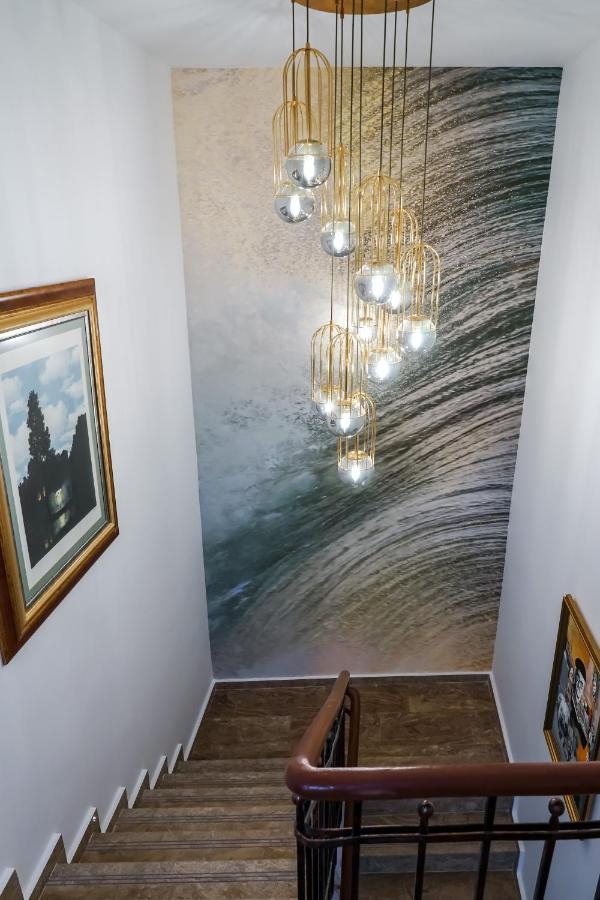 Apartamento The Chic Retreat Bucarest Exterior foto